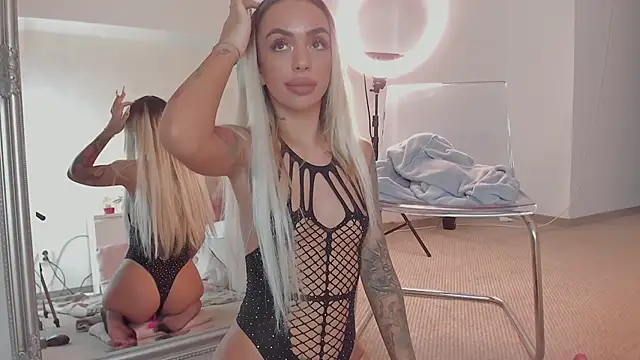 AprilHadid