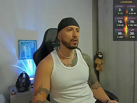 Dave-Max01