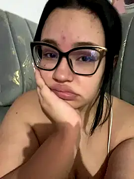 Emily_Taylor2