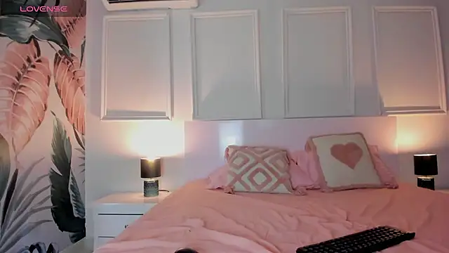 Isabella_glam