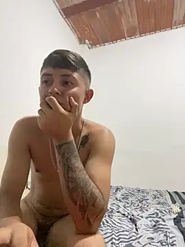 LatinloverX_