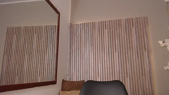 Michellee_20