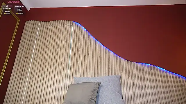 Nina_Kinky