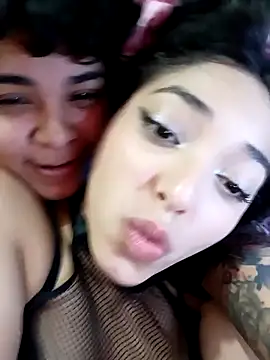 SHARLOTTE_AND_MORGAN