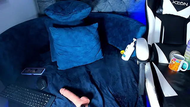 SafiroBlake