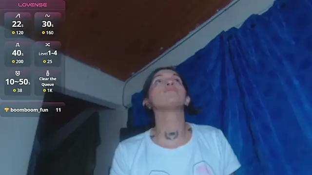 Scarlett_crastrawberry