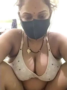 Sexy_rakhi
