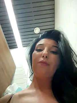 Tisha_Busty