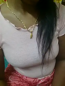 janani-tamizhachi