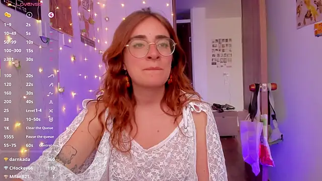 linda_giggle