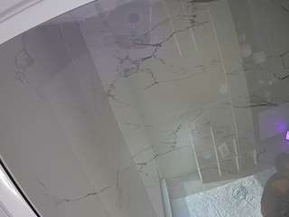 voyeurcam-casa-salsa-bathroom-10