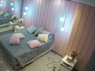 voyeurcam-casa-salsa-bathroom-2