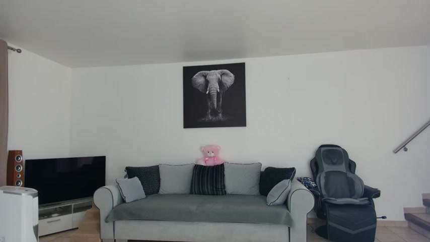 100_SWEET_DESIRES live screenshot 2025-09-22 11:02:13