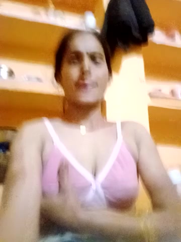 Abhilasha_hot34 live screenshot 2025-12-17 16:48:07