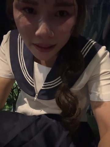 Adora188 live screenshot 2025-10-08 15:53:12