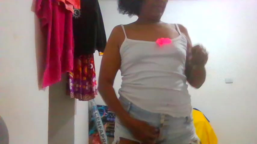 Aishamara live screenshot 2025-10-15 08:25:41