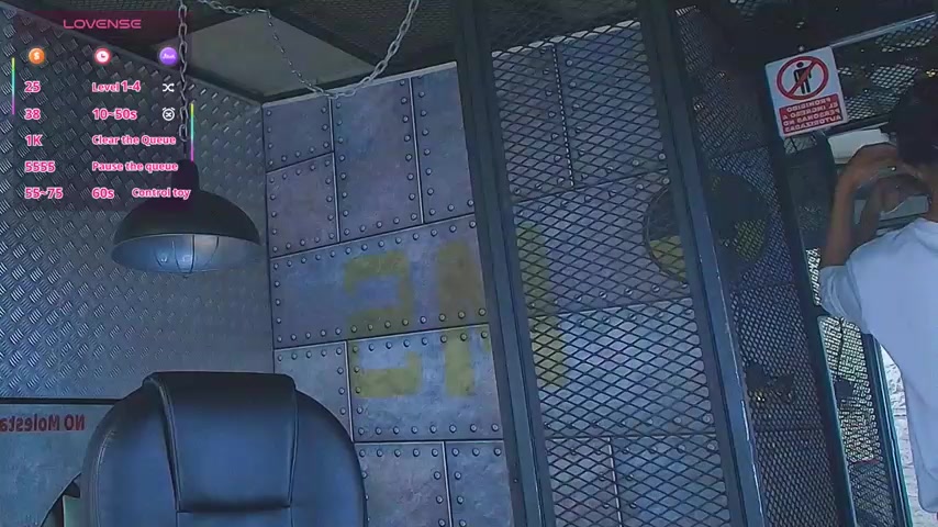 AlanCutee live screenshot 2025-09-30 12:07:26