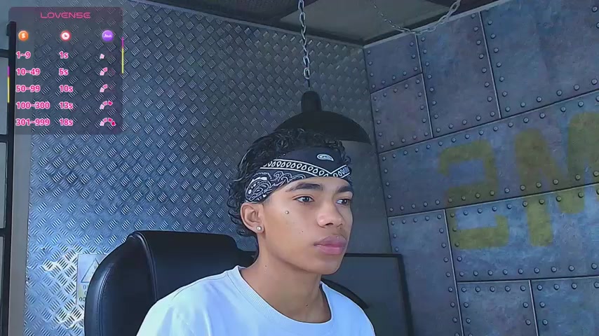 AlanCutee live screenshot 2025-09-30 12:12:09