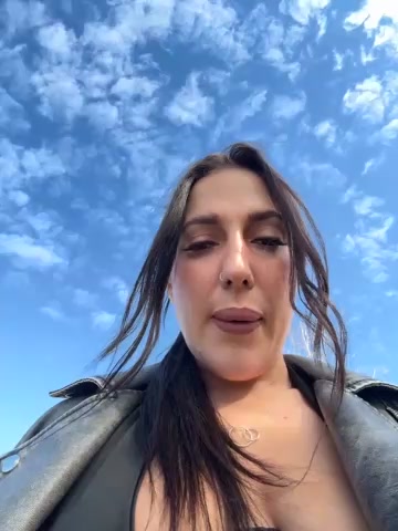 AleksandraRich live screenshot 2025-09-21 05:42:57