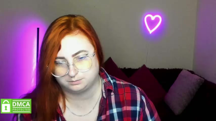 Alicia_love00 live screenshot 2025-09-30 08:21:09