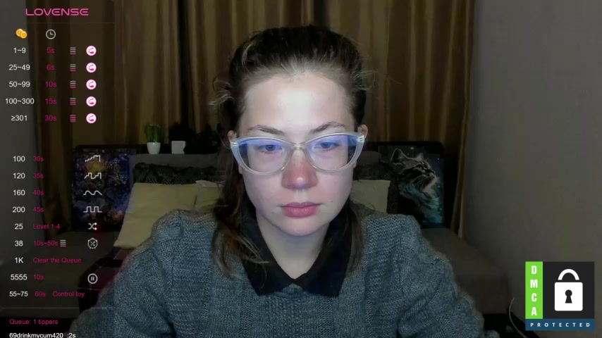 Alicia_redfollow live screenshot 2025-09-30 15:43:06
