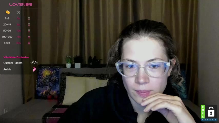 Alicia_redfollow live screenshot 2025-10-07 16:18:25