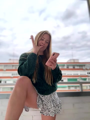 AlisaWhite live screenshot 2025-09-30 15:49:06