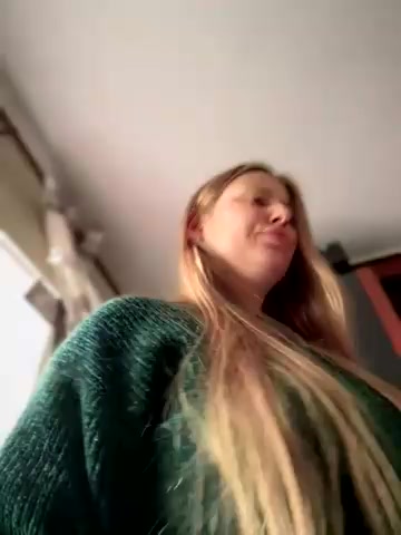 AlisaWhite live screenshot 2025-09-30 15:51:08