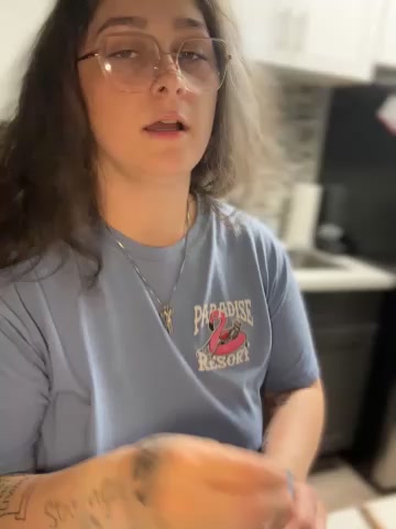 Alix_Valentine live screenshot 2025-09-23 02:05:19