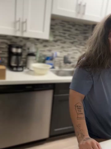 Alix_Valentine live screenshot 2025-09-23 02:06:16