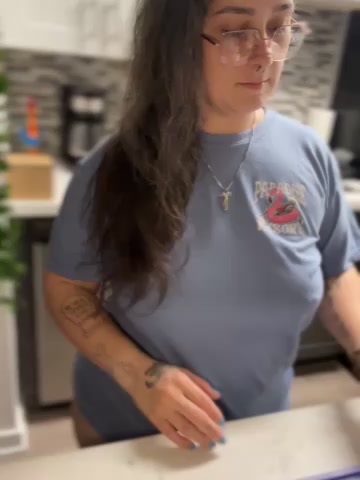 Alix_Valentine live screenshot 2025-09-23 02:09:22