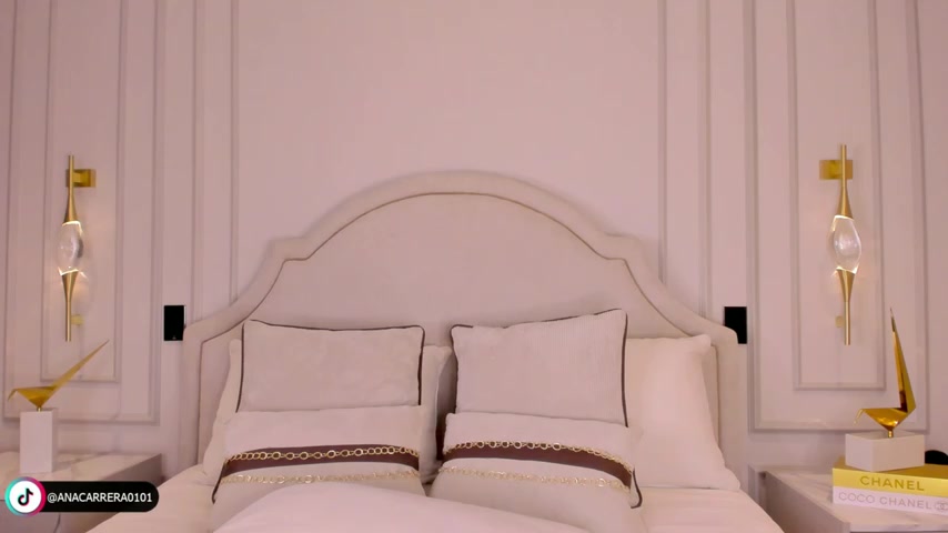 AnaCarrera live screenshot 2025-09-09 21:49:30