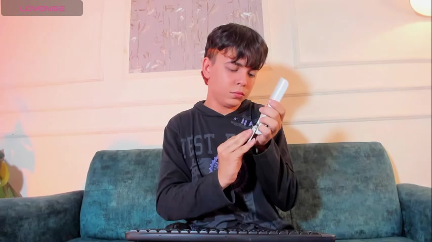 Andree_Kamado live screenshot 2025-09-30 12:11:02