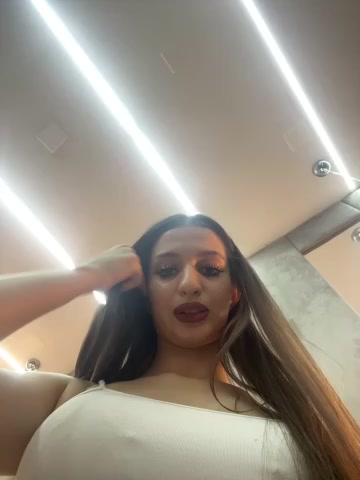 Anyssia live screenshot 2025-10-07 16:05:34