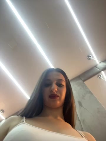 Anyssia live screenshot 2025-10-07 16:06:36