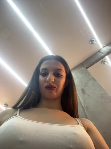 Anyssia live screenshot 2025-10-07 16:08:37