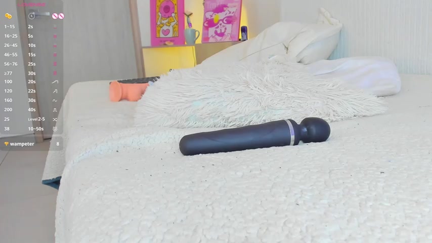 AprilAddams_ live screenshot 2025-09-30 21:57:43