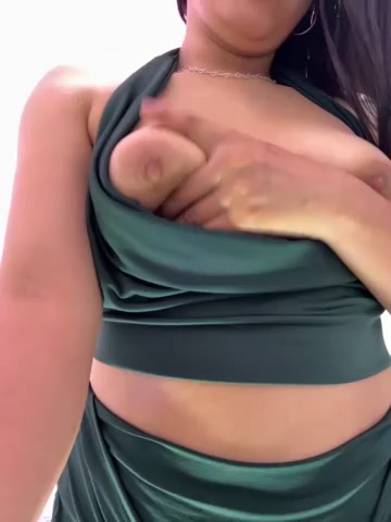 Ariana_TuFantasiaHot live screenshot 2025-09-30 08:22:40