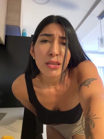 AshleyG_222 live screenshot 2025-09-29 20:34:10