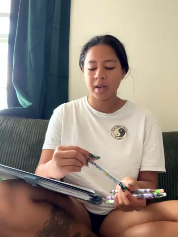 AshleyLoveee live screenshot 2025-11-28 16:14:56