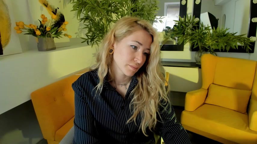 AstraMonroe live screenshot 2025-09-29 06:16:13