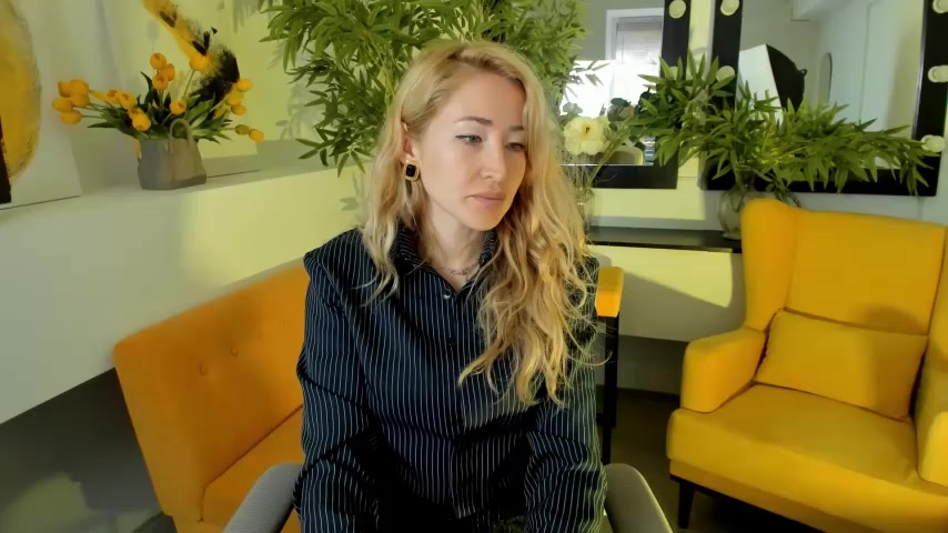 AstraMonroe live screenshot 2025-09-29 06:20:15