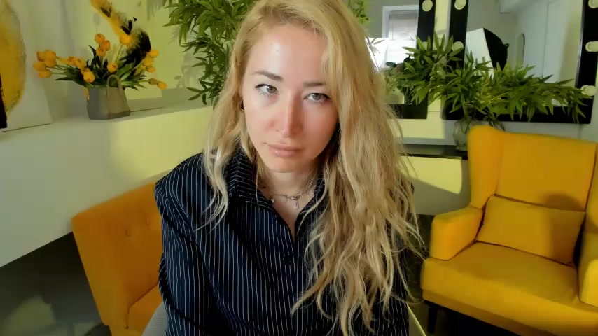 AstraMonroe live screenshot 2025-09-29 06:22:17