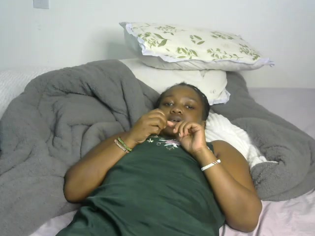 Aurora_Angel live screenshot 2025-09-29 19:41:45