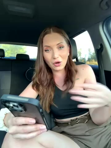 AvaGianna live screenshot 2025-09-21 14:59:13