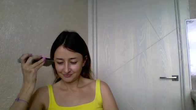 Avenique live screenshot 2025-10-06 12:37:55