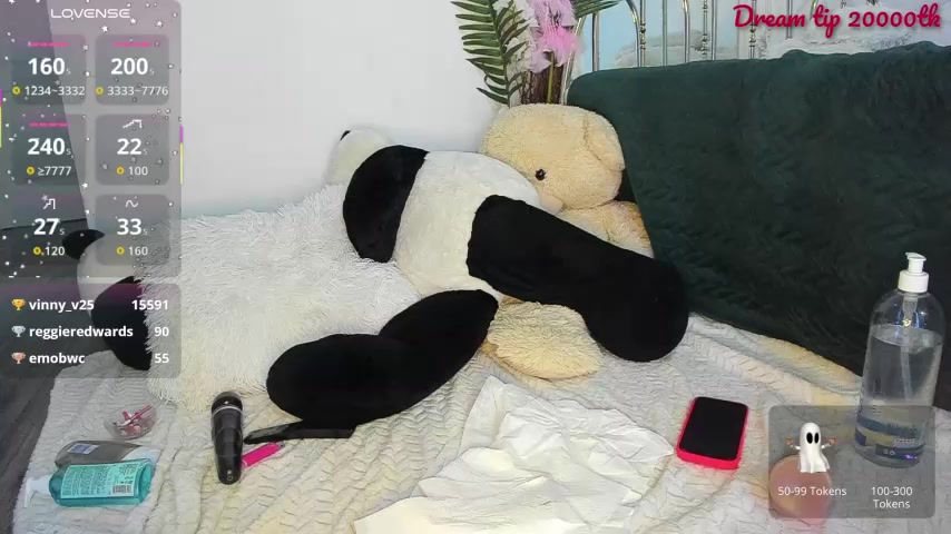 BettyKristal live screenshot 2025-11-13 23:20:19