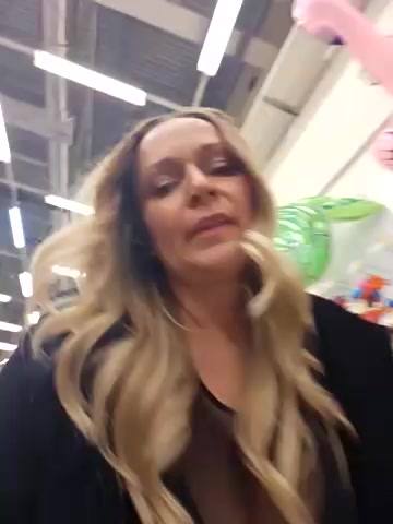 Bondgirl_013 live screenshot 2025-12-07 15:10:48