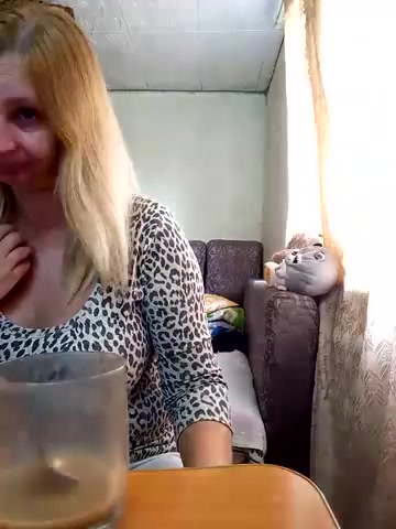 BustyBlond live screenshot 2025-09-29 10:01:49