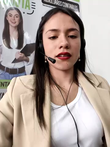 CHARLOTTE__05 live screenshot 2025-11-04 13:49:39